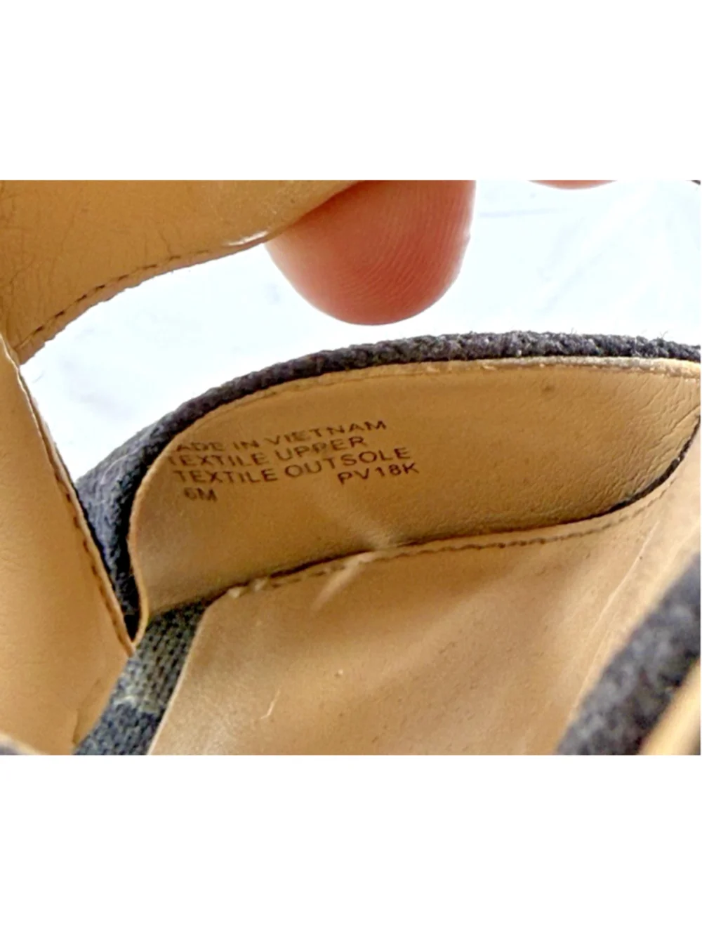 Michael Kors Damita Black Wedge - size 6M
